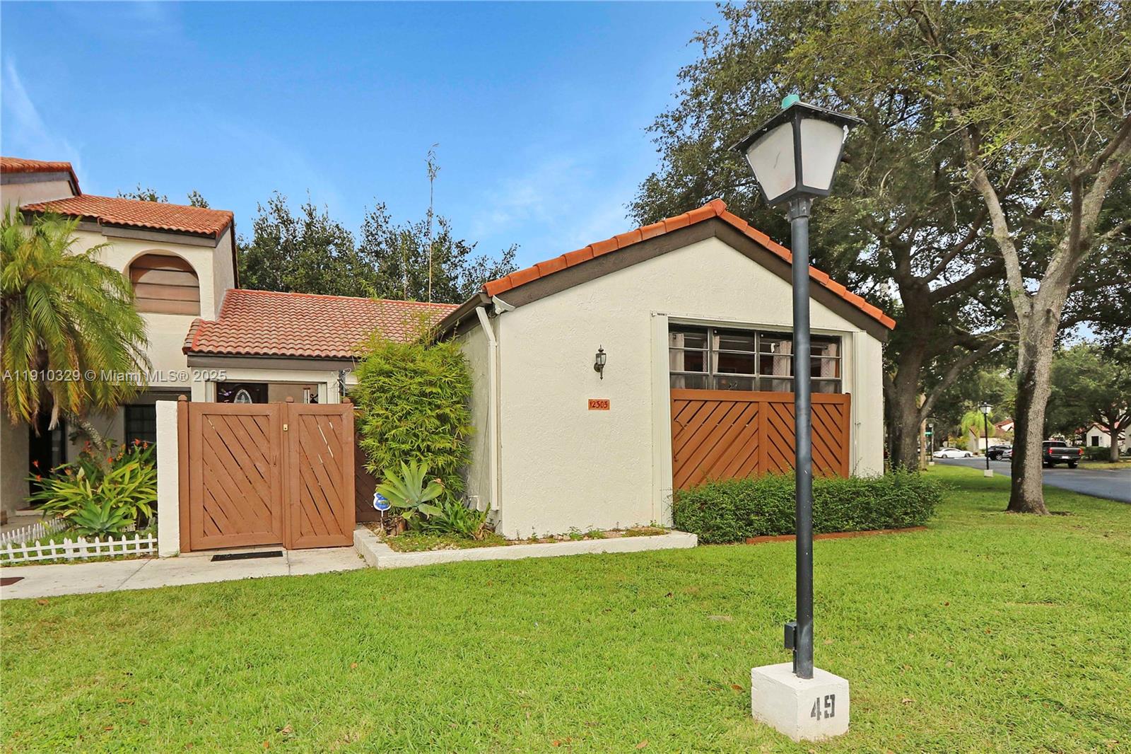 12305 SW 94th Ter, Miami FL 33186