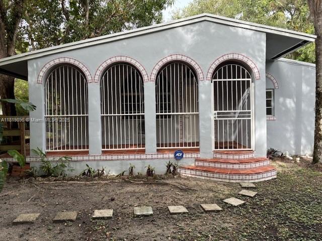 7041 SW 63rd Ct, South Miami FL 33143