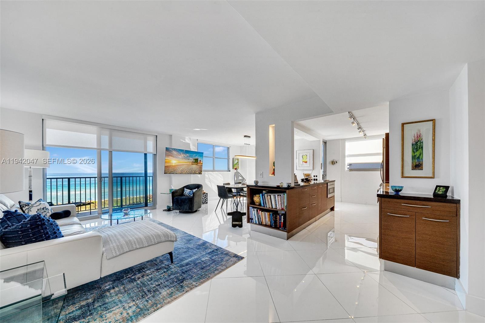 9273 Collins Ave # 404, Surfside FL 33154