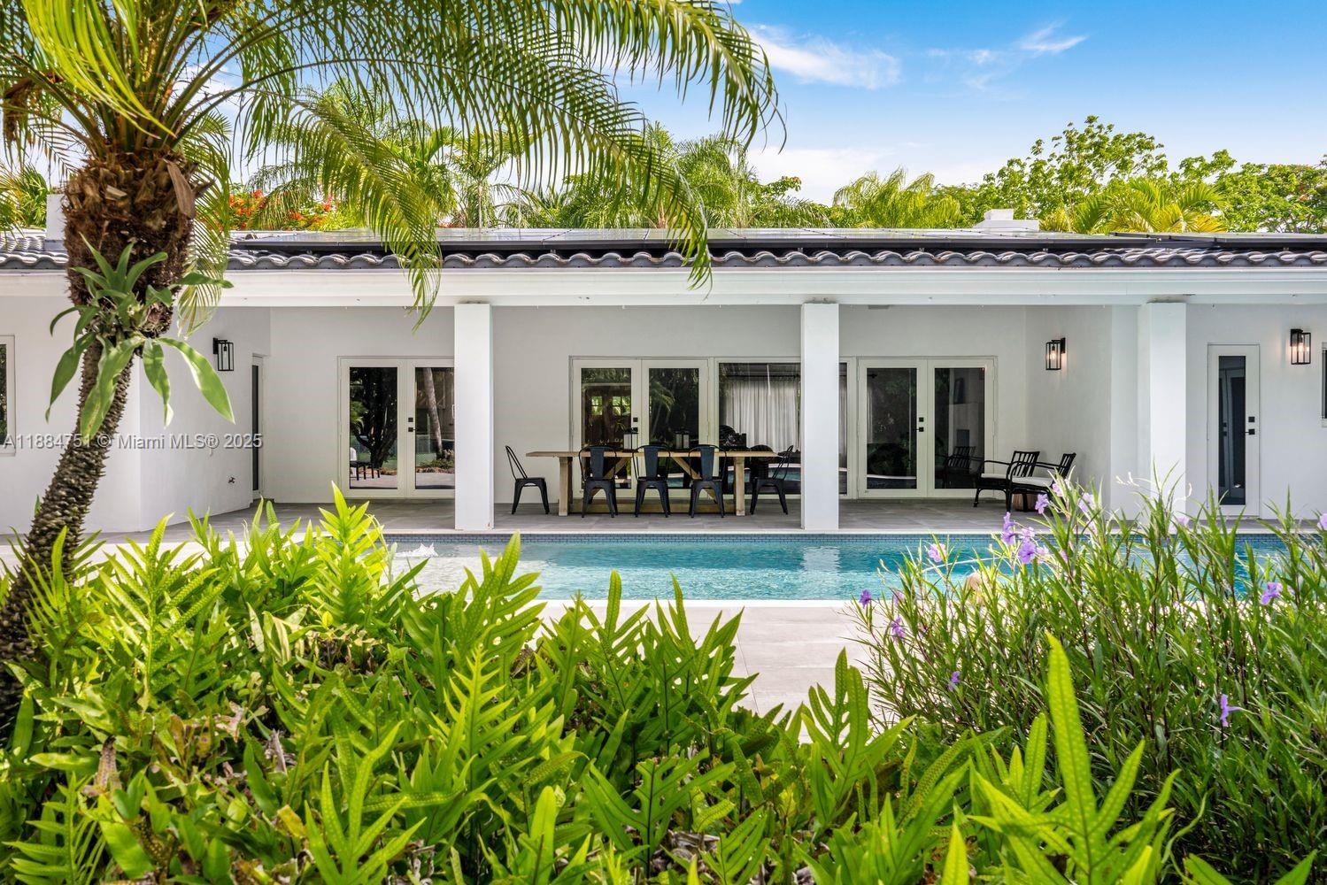 6140 SW 121st St, Pinecrest FL 33156