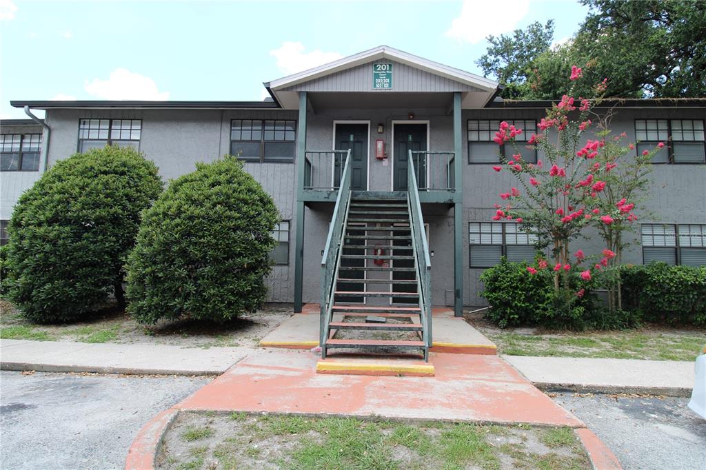 201 POINSETTIA PINE COURT UNIT 202