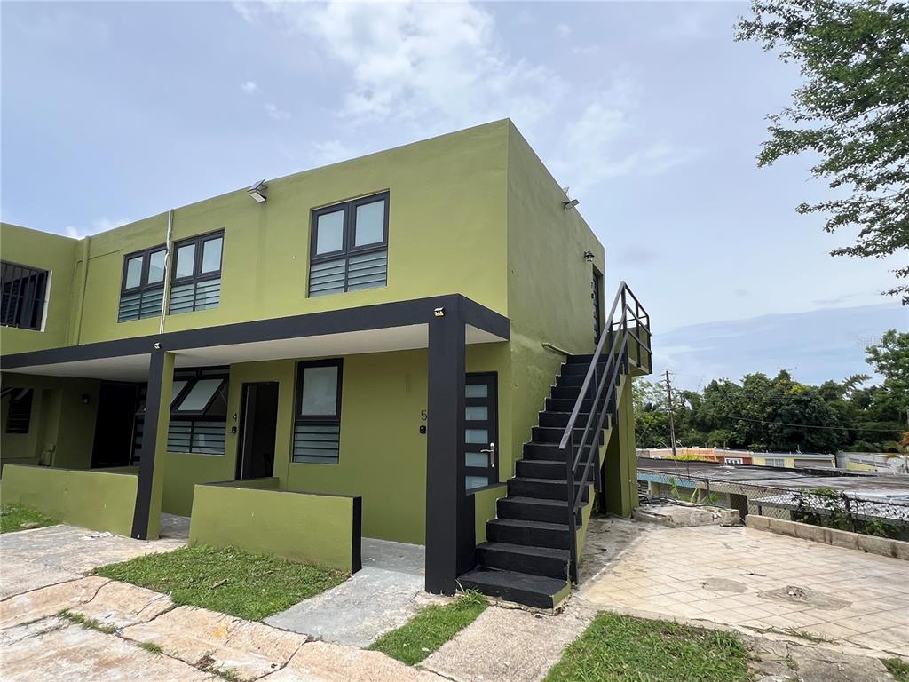 84 ST. URB SIERRA BAYAMON 98-1 APT. #7