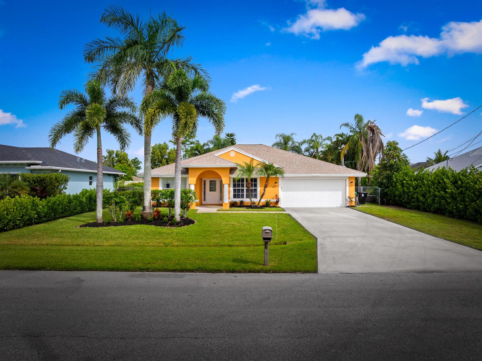 6121 NW Daroco Terrace, Port St. Lucie FL 34986