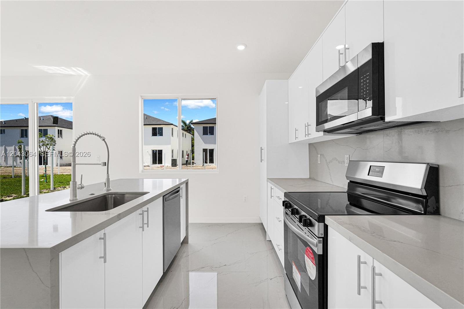 22555 SW 125th Ave # 13A, Miami FL 33170