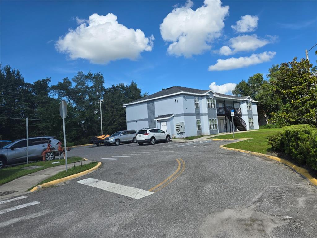 284 GARDNER LANE UNIT F
