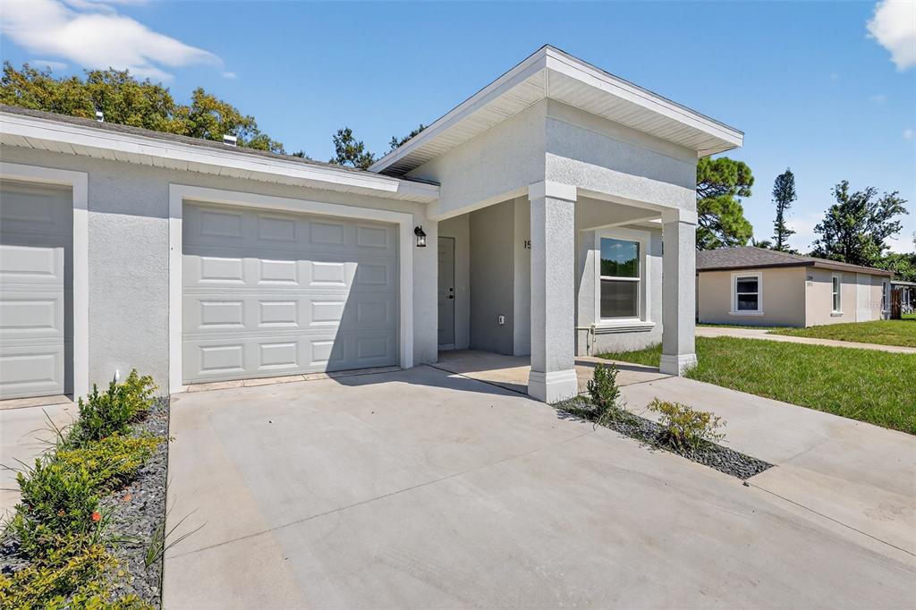 1505 8TH AVENUE E, BRADENTON, FL — photo 3 of 16
