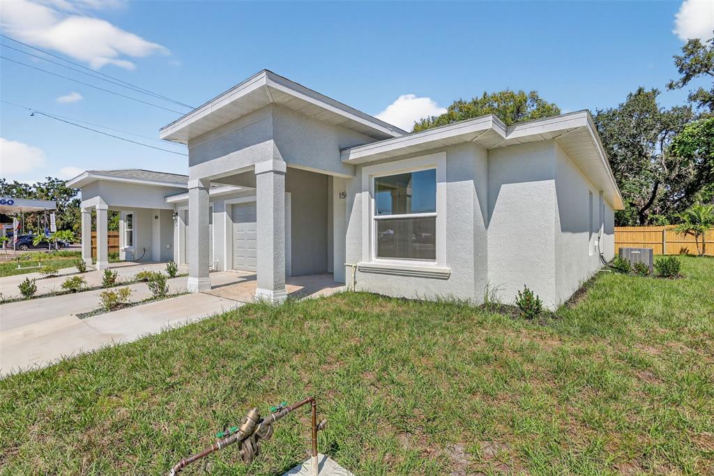 1505 8TH AVENUE E, BRADENTON, FL — photo 4 of 16