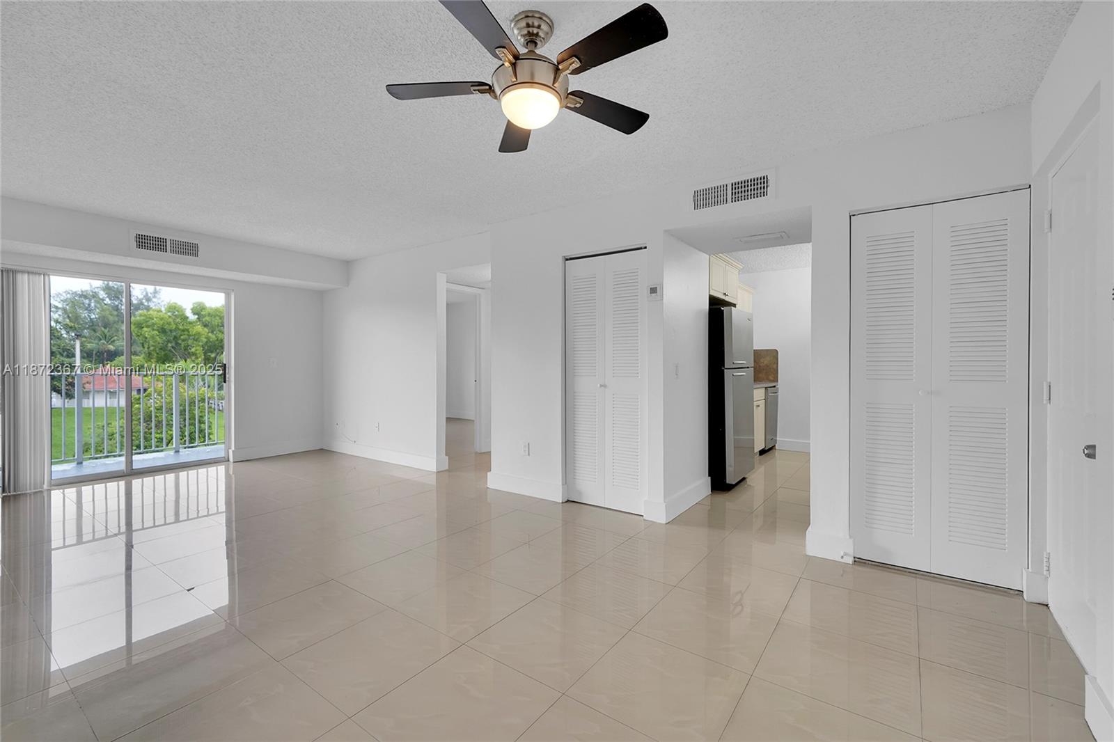 8260 SW 210th St # 201, Cutler Bay FL 33189