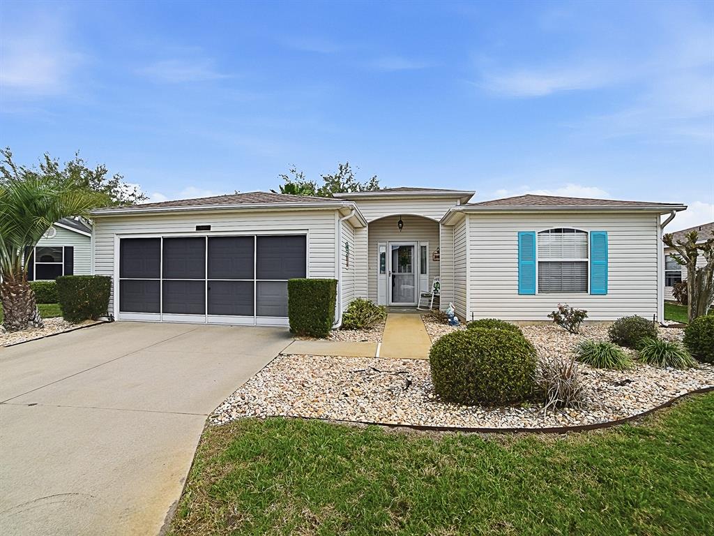 347 BENTWOOD DRIVE