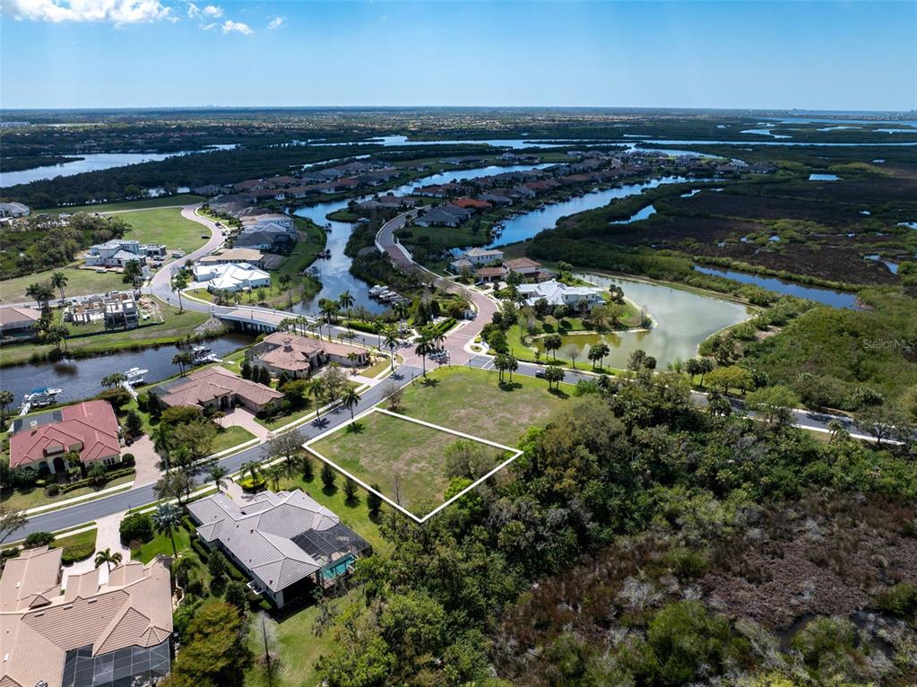 11708 RIVER SHORES TRAIL, PARRISH, FL — photo 3 of 17