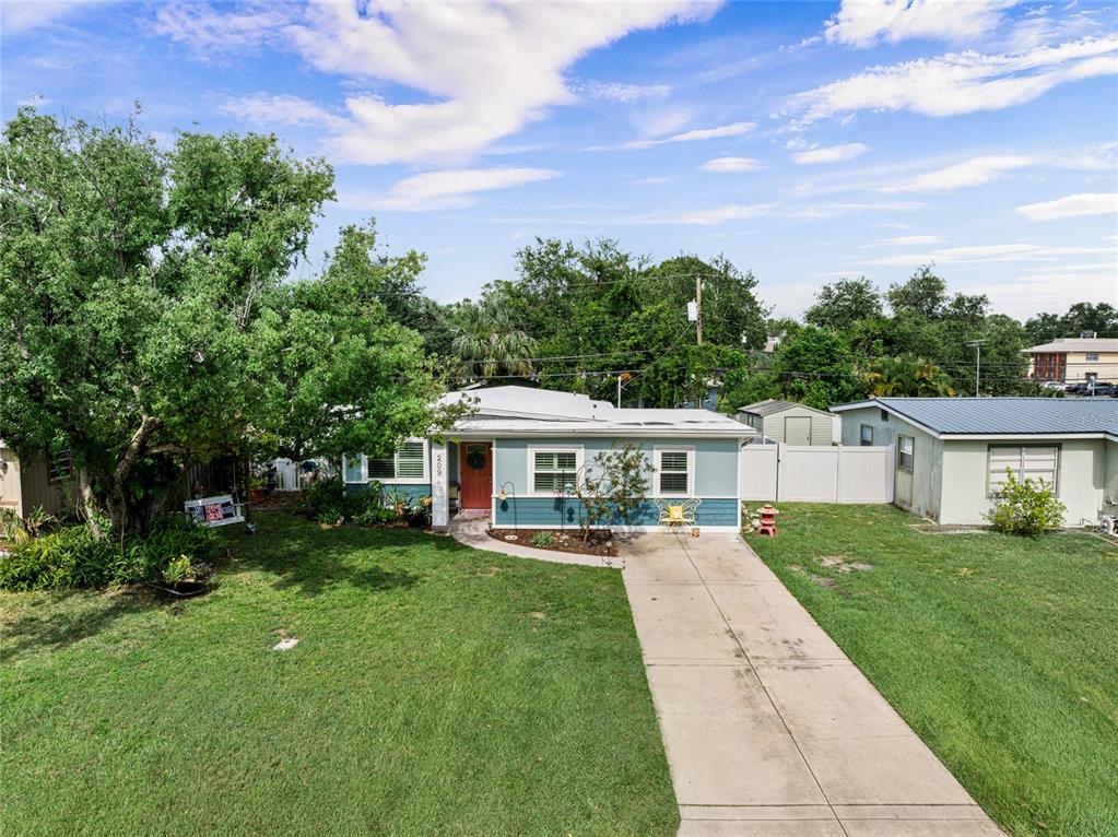 209 EMERALD LANE