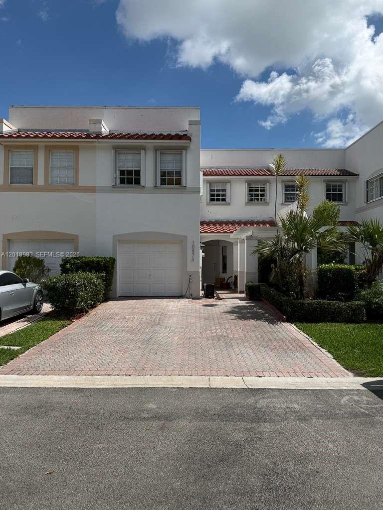 10973 NW 62nd Ter, Doral FL 33178