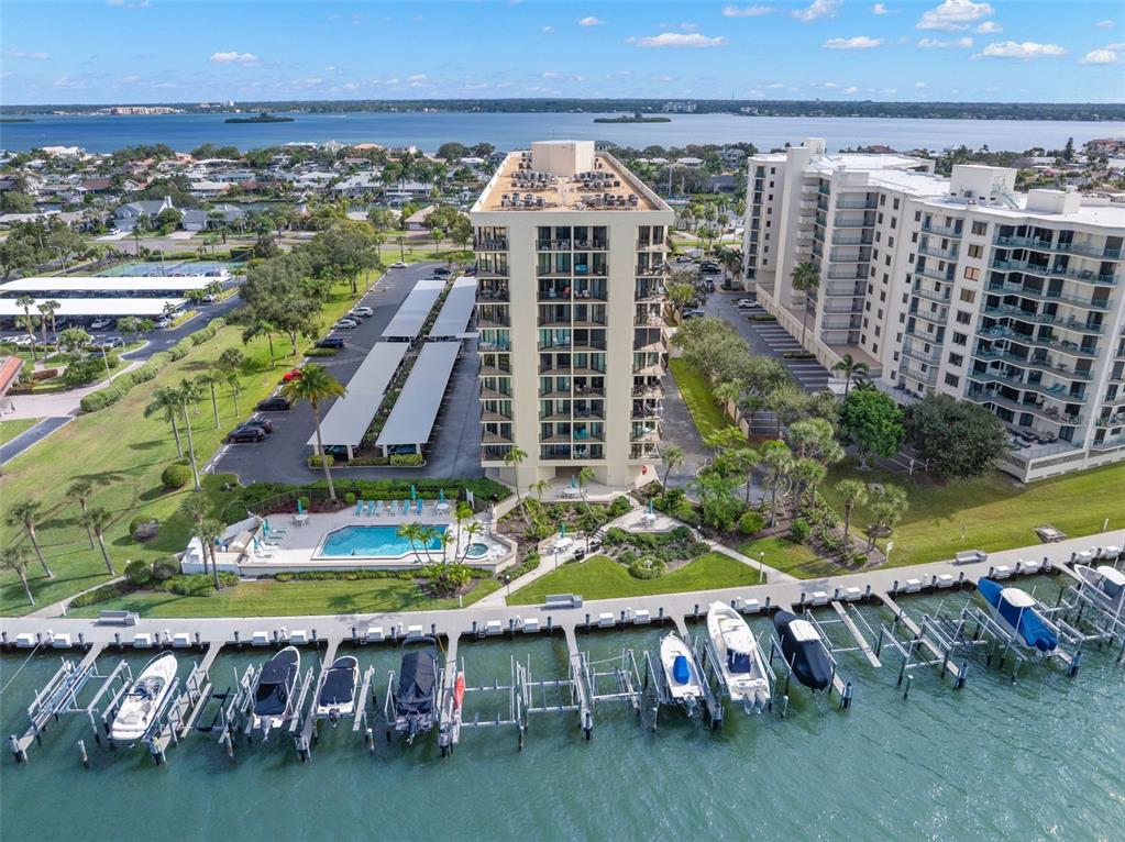 690 ISLAND WAY UNIT 203