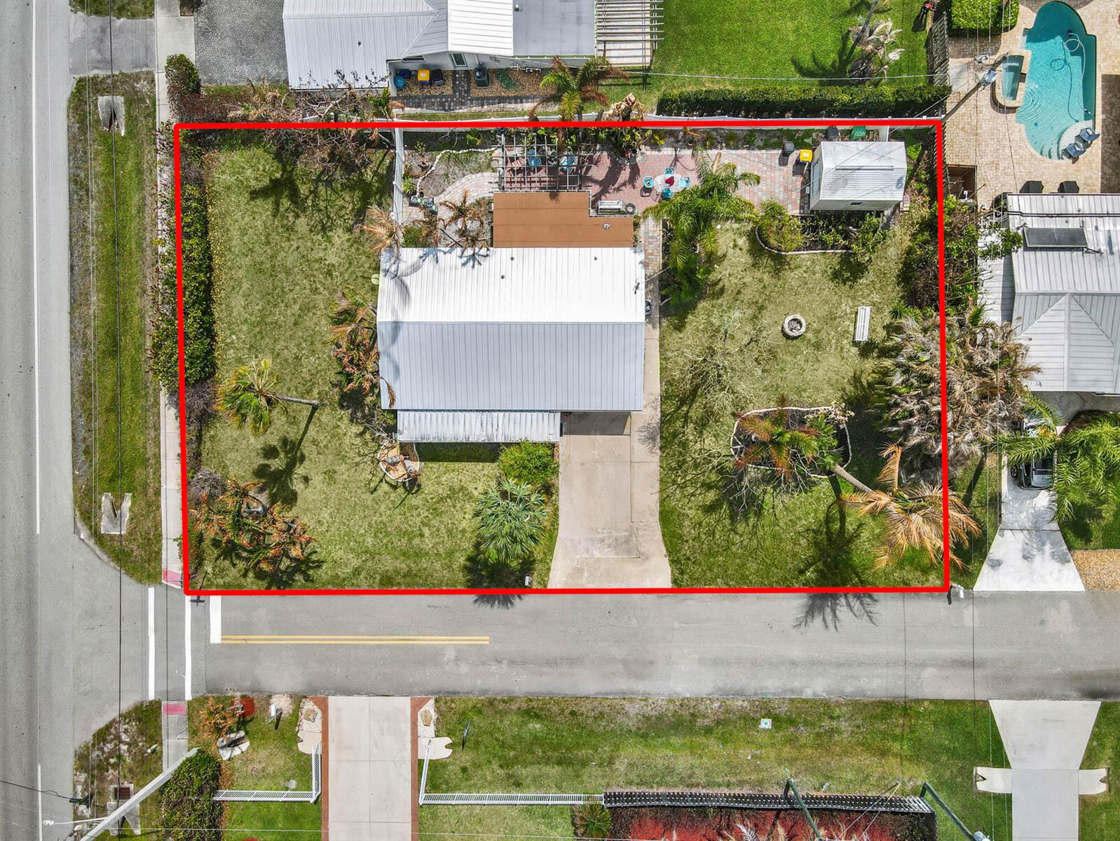 1180 NE Crescent Street, Jensen Beach FL 34957