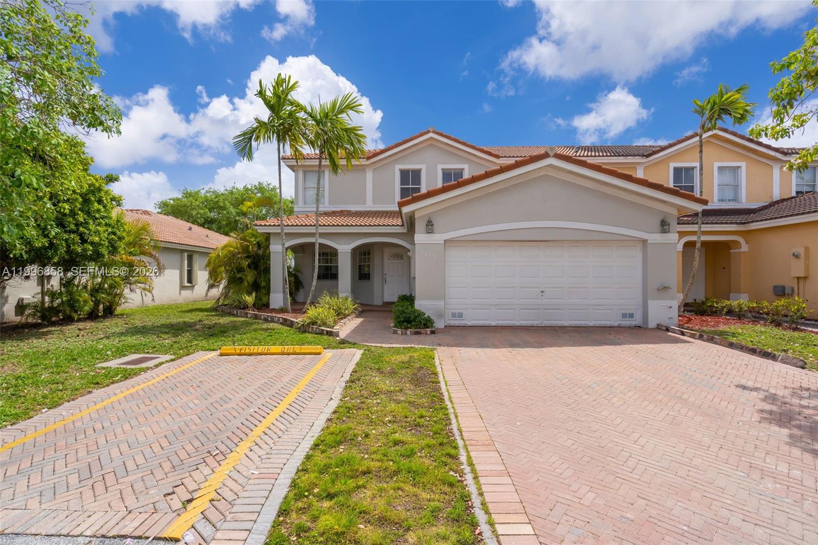 16250 SW 44th Ln, Miami FL 33185