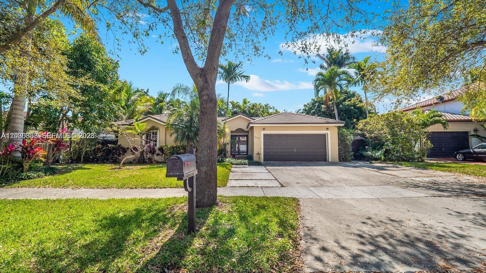 9712 SW 213th Ter, Cutler Bay FL 33189