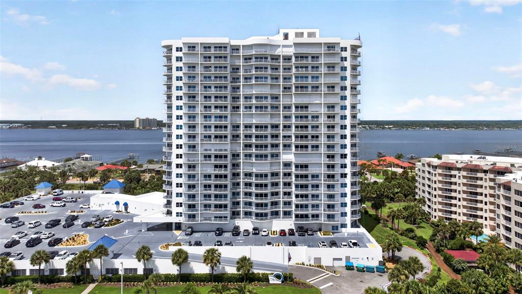 2 OCEANS WEST BOULEVARD UNIT 905