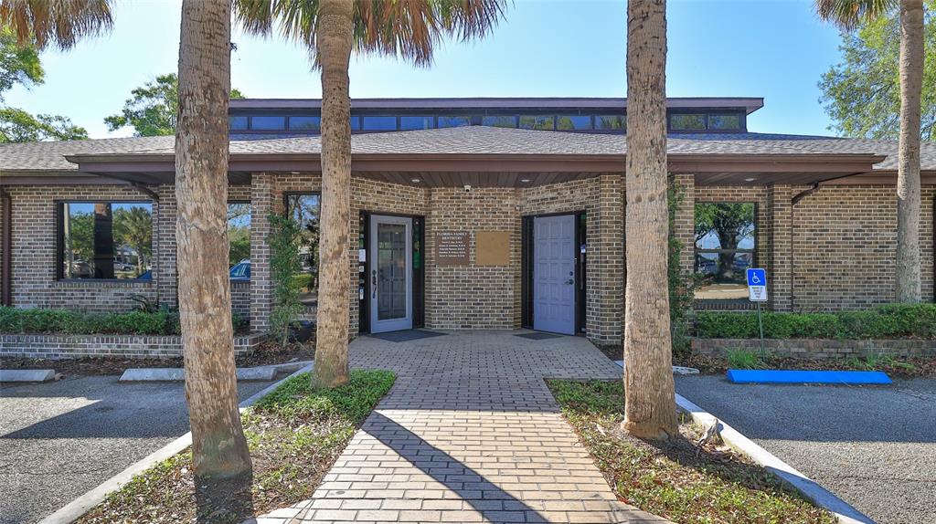 4 OLD KINGS ROAD N UNIT 2A