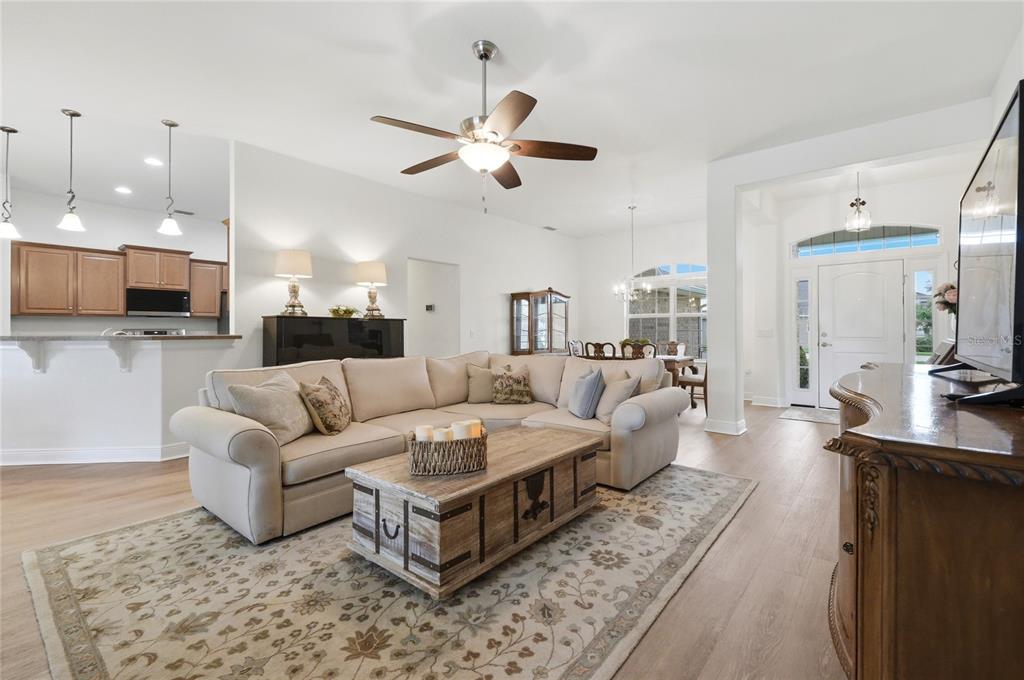 1676 DOVES VIEW CIRCLE, AUBURNDALE, FL — photo 5 of 30