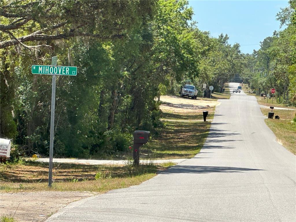 671 N GRIFFITH AVENUE, CRYSTAL RIVER, FL — photo 4 of 5