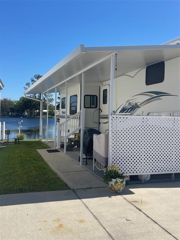 86 EAGLE POINT S, OSTEEN, FL — photo 2 of 19