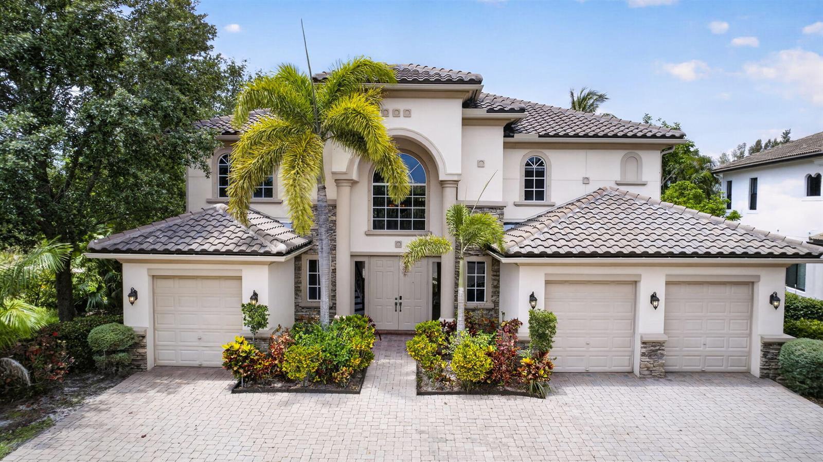 625 Glenfield Way, Royal Palm Beach FL 33411