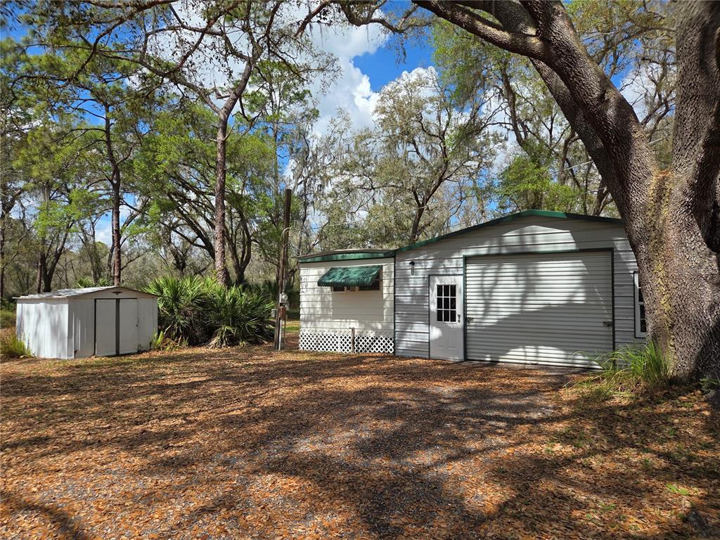 12503 AVERY ROAD, THONOTOSASSA, FL — photo 2 of 14