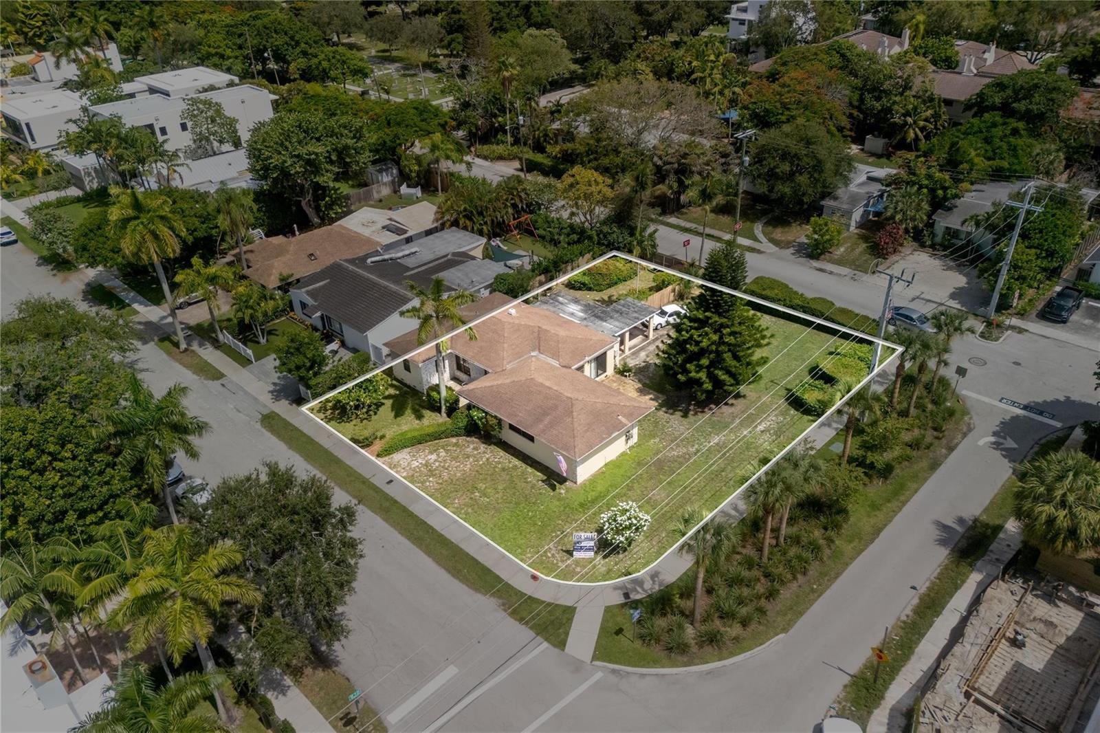 904 SE 11th Court, Fort Lauderdale FL 33316