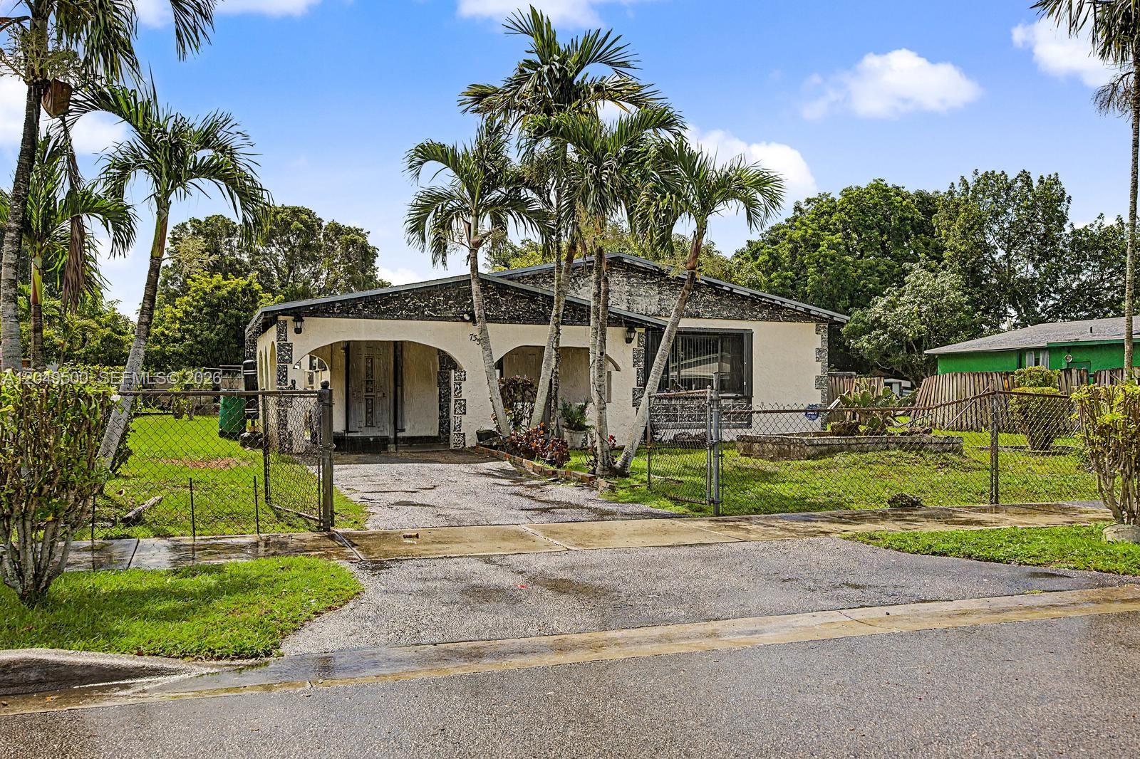 735 NW 8th Ct, Florida City FL 33034