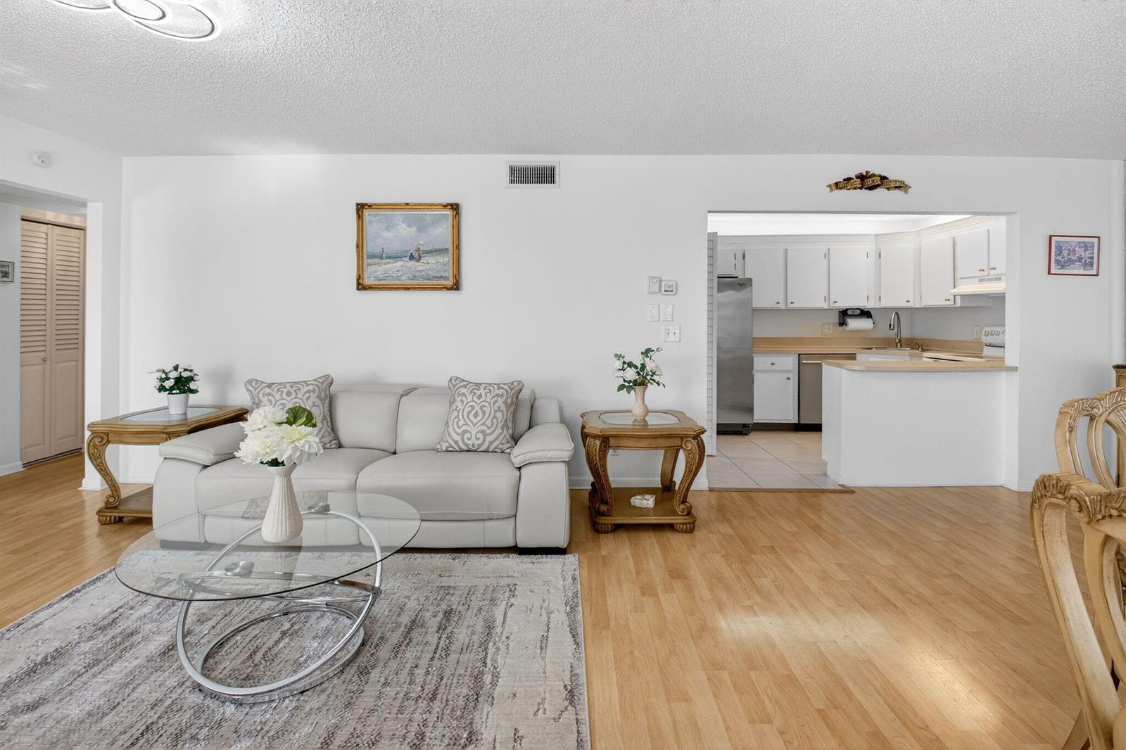321 Knotty Pine Circle # 2, FL 33463