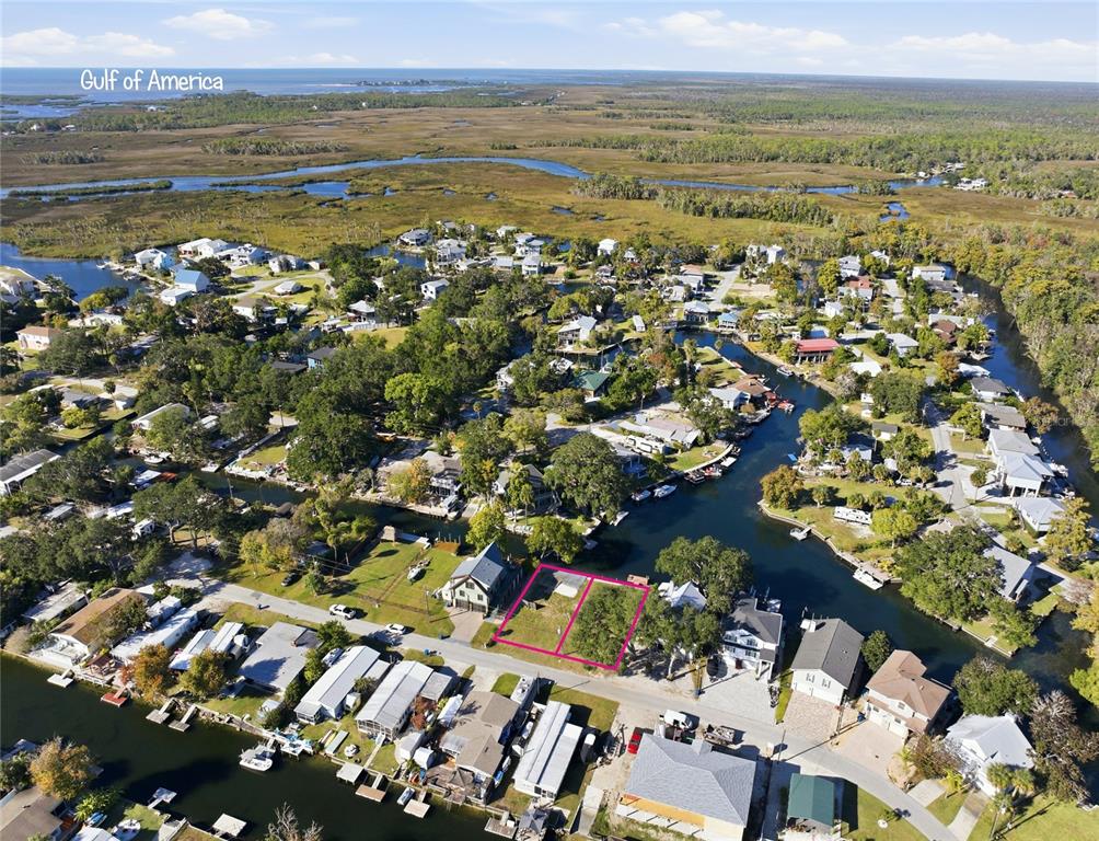 00 CIRCLE DRIVE, WEEKI WACHEE, FL — photo 2 of 19