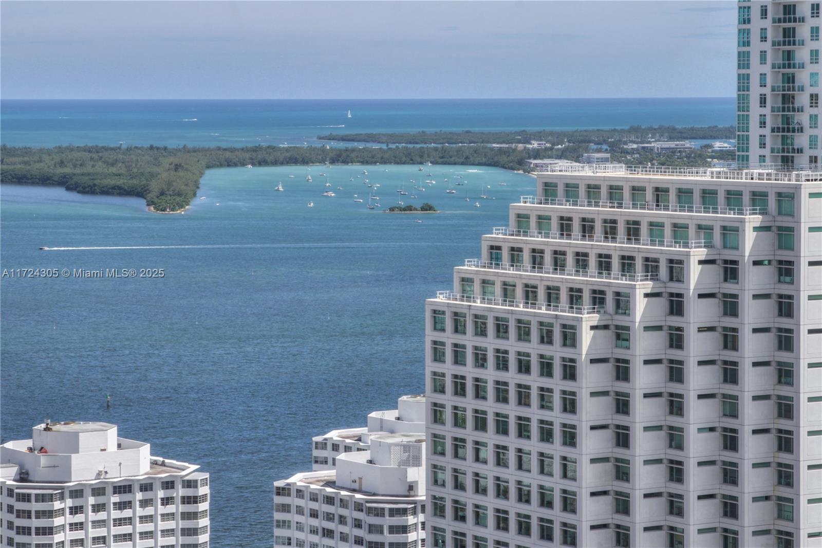 68 SE 6th St # 3511, Miami FL 33131