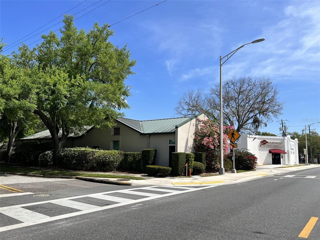 401 E CENTRAL AVENUE