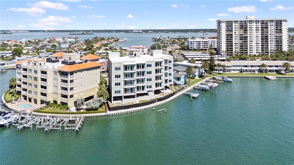 211 SKIFF POINT UNIT 3B, CLEARWATER, FL — photo 4 of 30