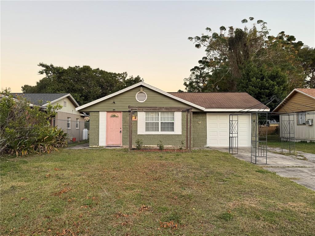 1009 JAMAJO BOULEVARD