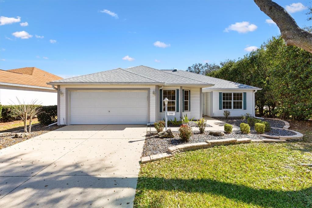 1301 OAK FOREST DRIVE