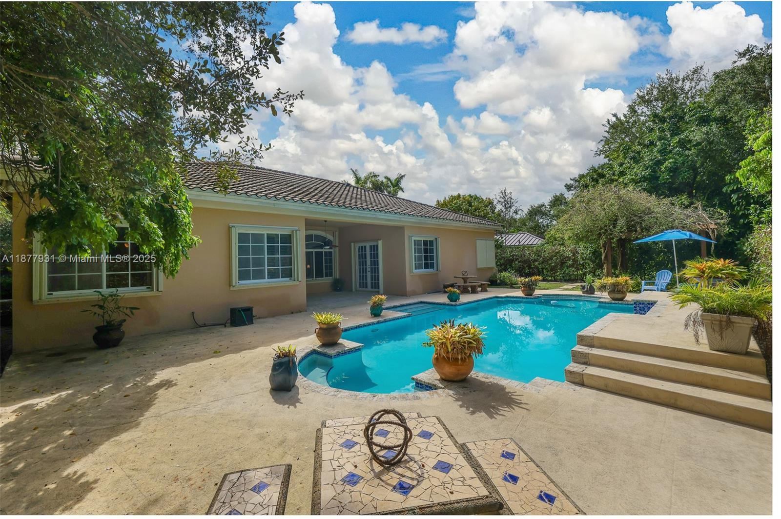 16002 SW 84th Ct, Palmetto Bay FL 33157