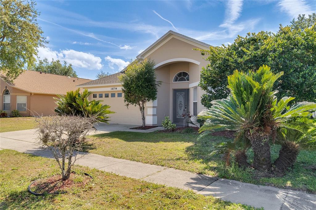 10754 FLYCAST CIRCLE, ORLANDO, FL — photo 2 of 23