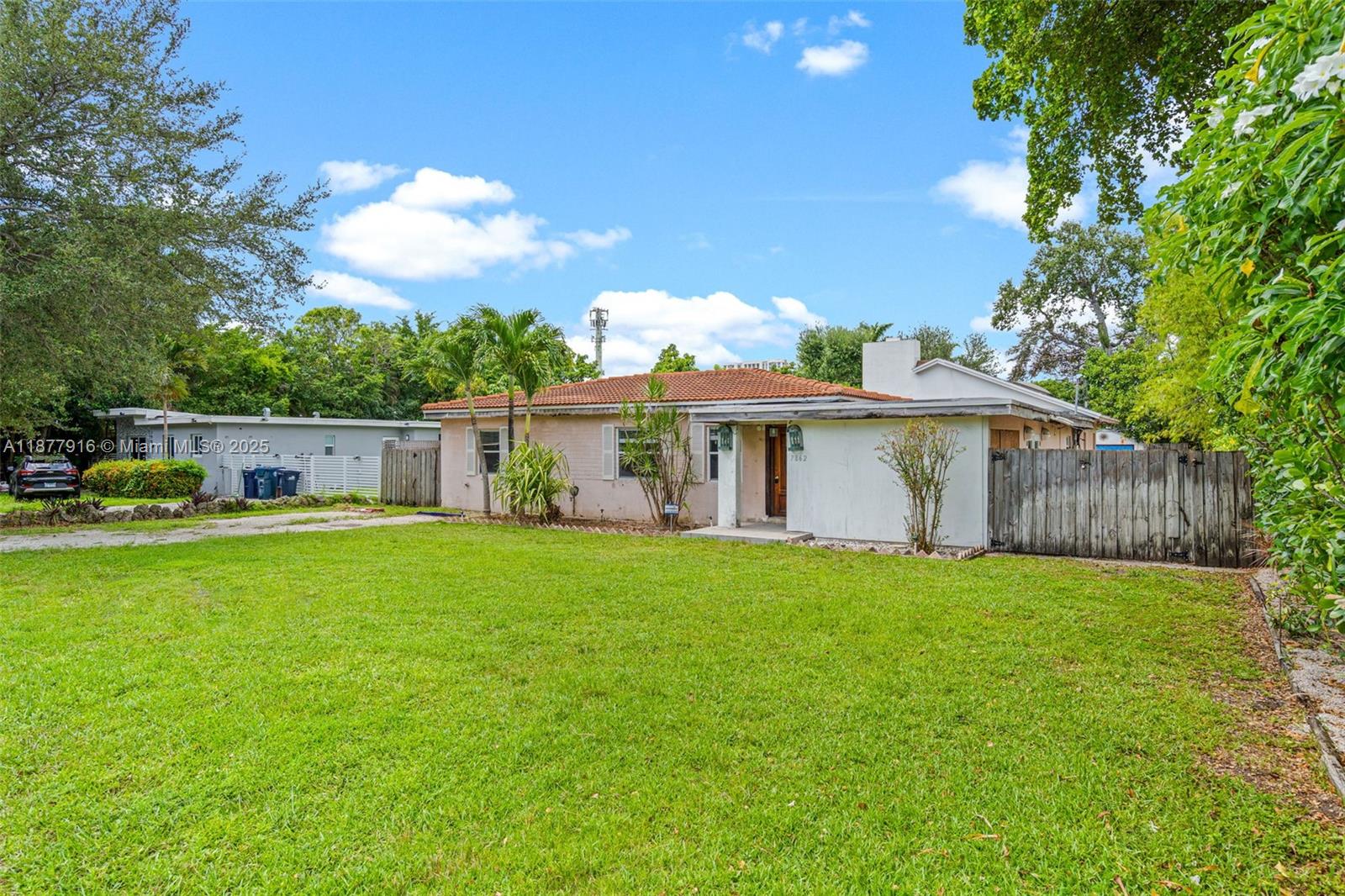 7862 SW 67th Ave, South Miami FL 33143