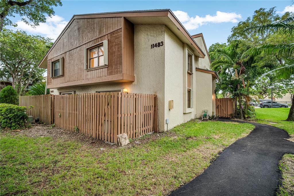 11483 SW 109 ROAD UNIT 2E