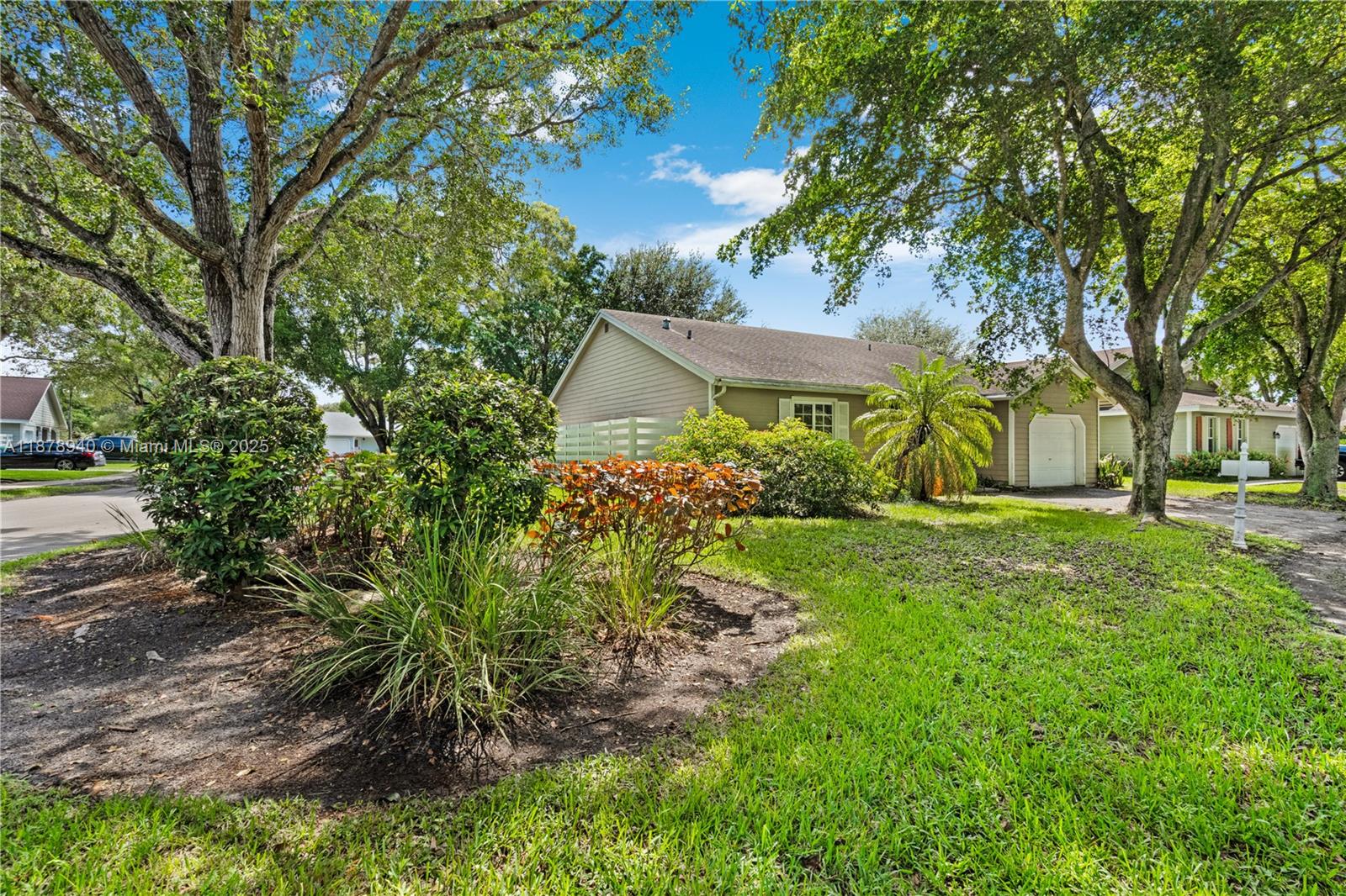 15025 SW 141st Ct, Miami FL 33186