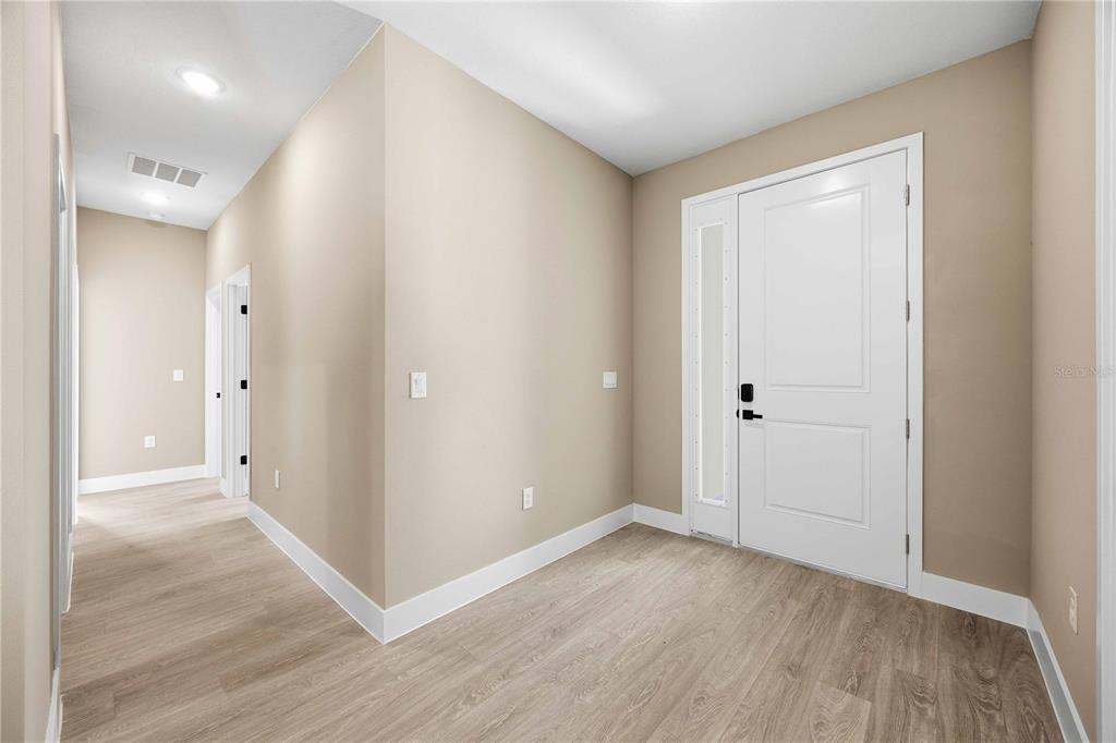 2108 RIVER HAWK LOOP, WINTER HAVEN, FL — photo 3 of 24