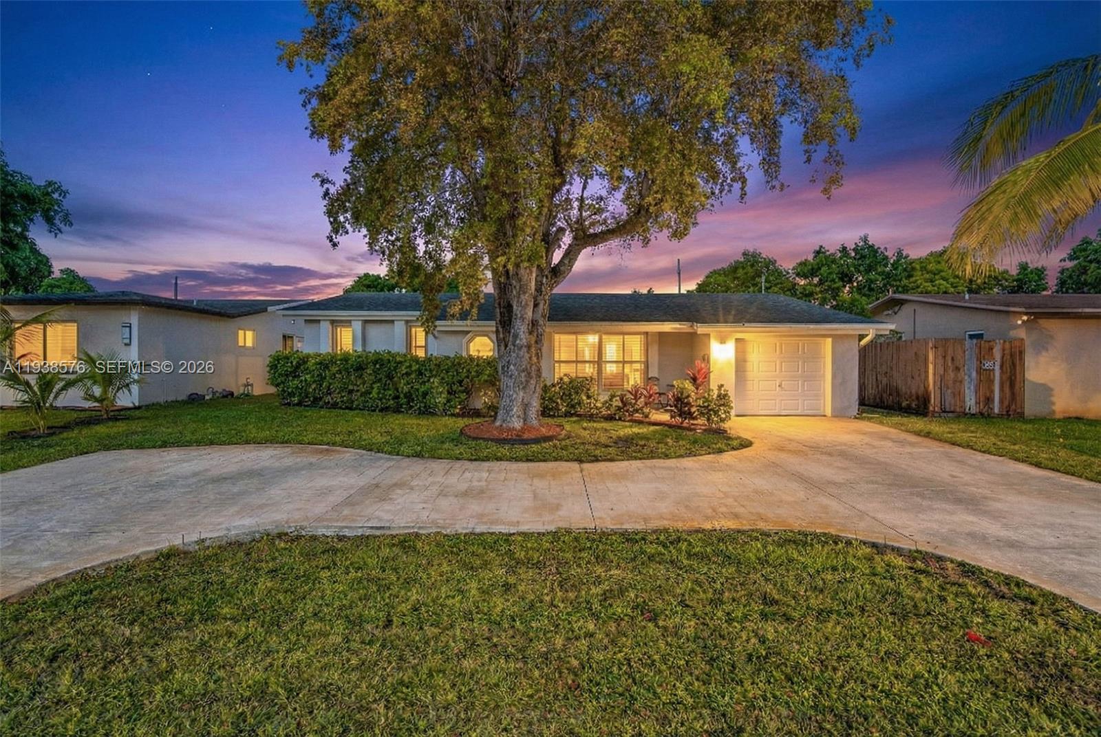 8561 Miramar Pkwy, Miramar FL 33025