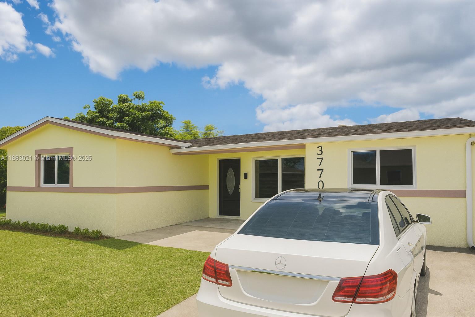 3770 NW 8th PLACE, Lauderhill FL 33311