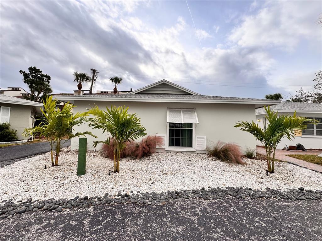 1140 S MOONMIST COURT UNIT M5