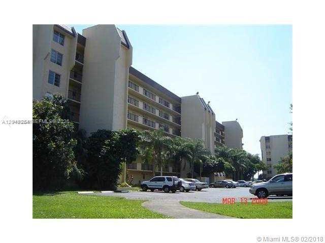 3001 W Rolling Hills Cir # 701, Davie FL 33328