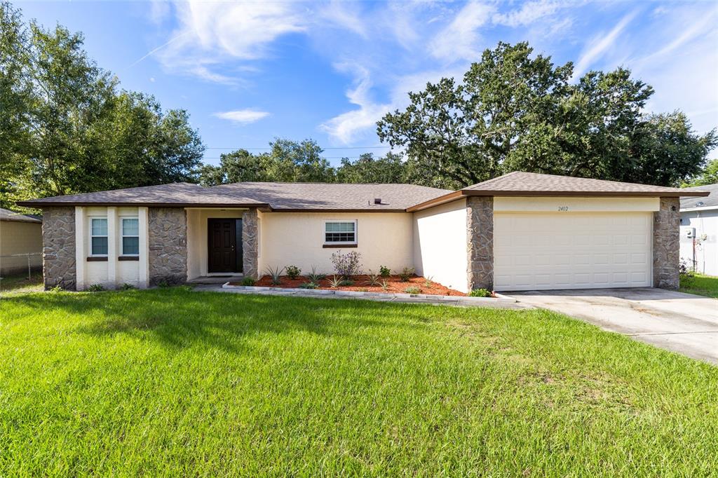 2402 FRANKLIN DRIVE
