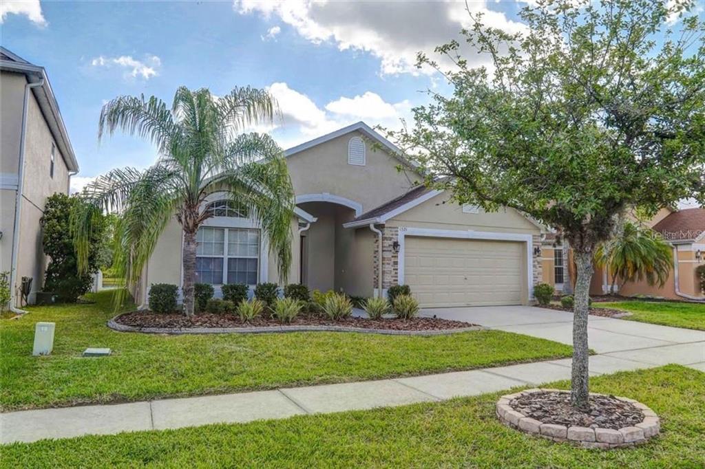 1521 ECHO LAKE COURT
