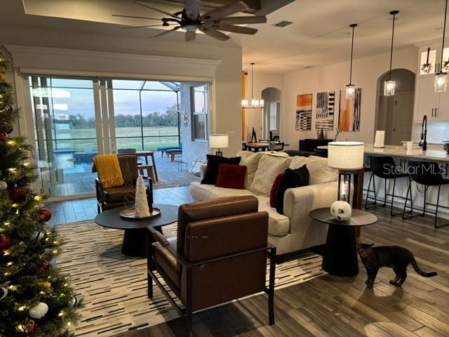 7074 BENTRIDGE DR, LAKELAND, FL — photo 4 of 24