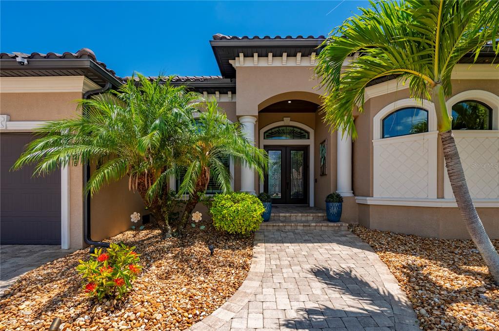 325 SEGOVIA DRIVE, PUNTA GORDA, FL — photo 4 of 30
